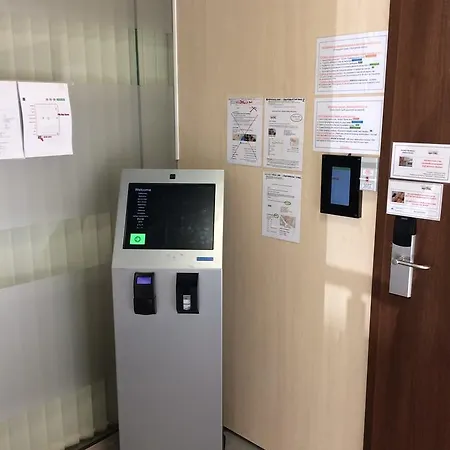 Central Self-service 旅馆 *